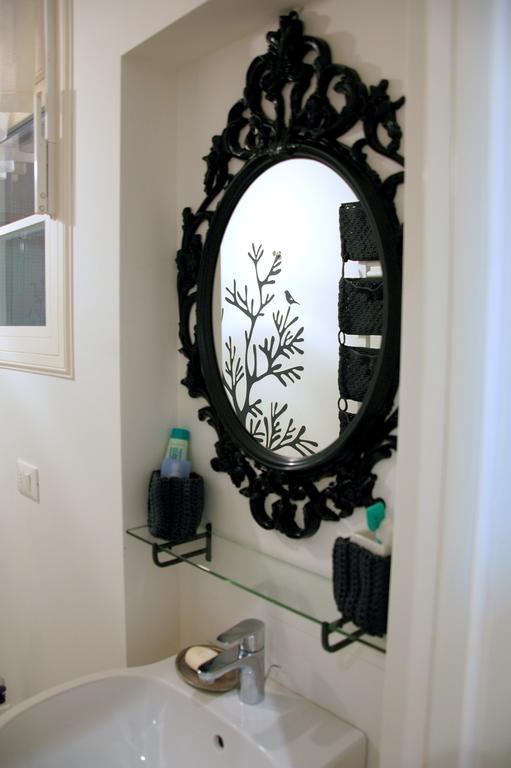 Romantic Rialto Venice Room photo