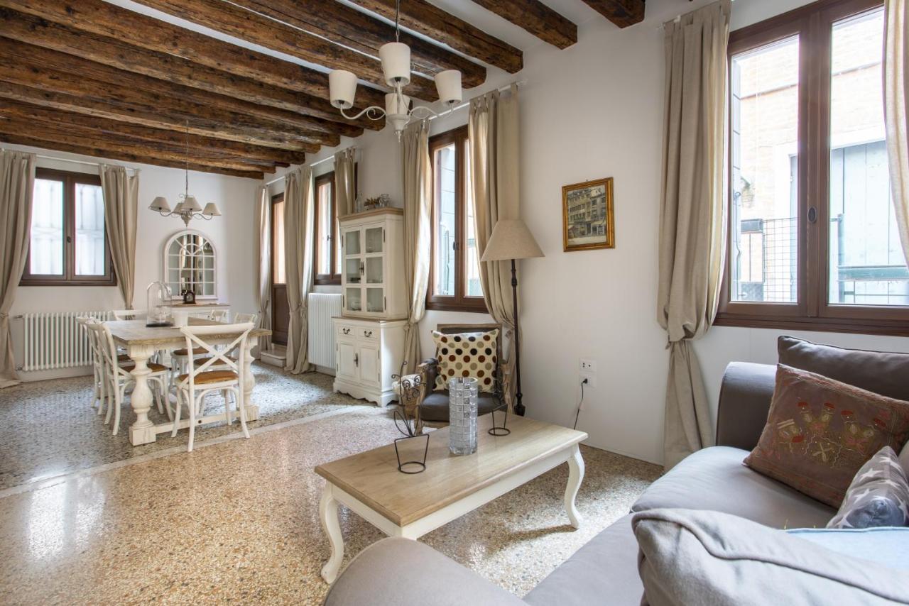 Romantic Rialto Venice Exterior photo